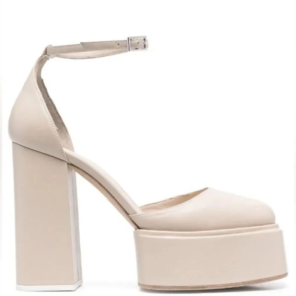 3juin Ambra closed-toe platform leather sandals 10
